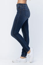 Load image into Gallery viewer, Judy Blue Living For The Moment Relaxed Fit Jeans

